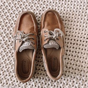 Sperry boat shoe